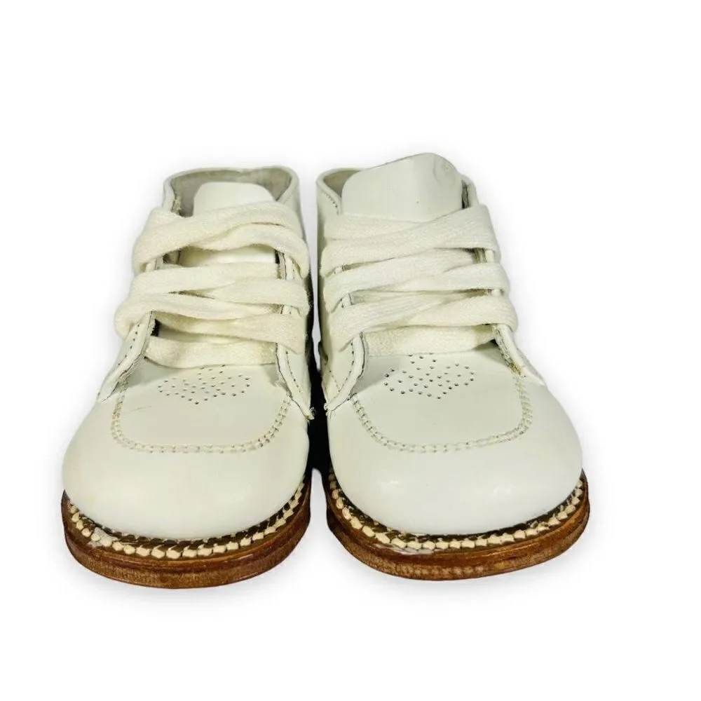 Vintage‎ Made in USA Smocked Style Boots White Toddler 7D